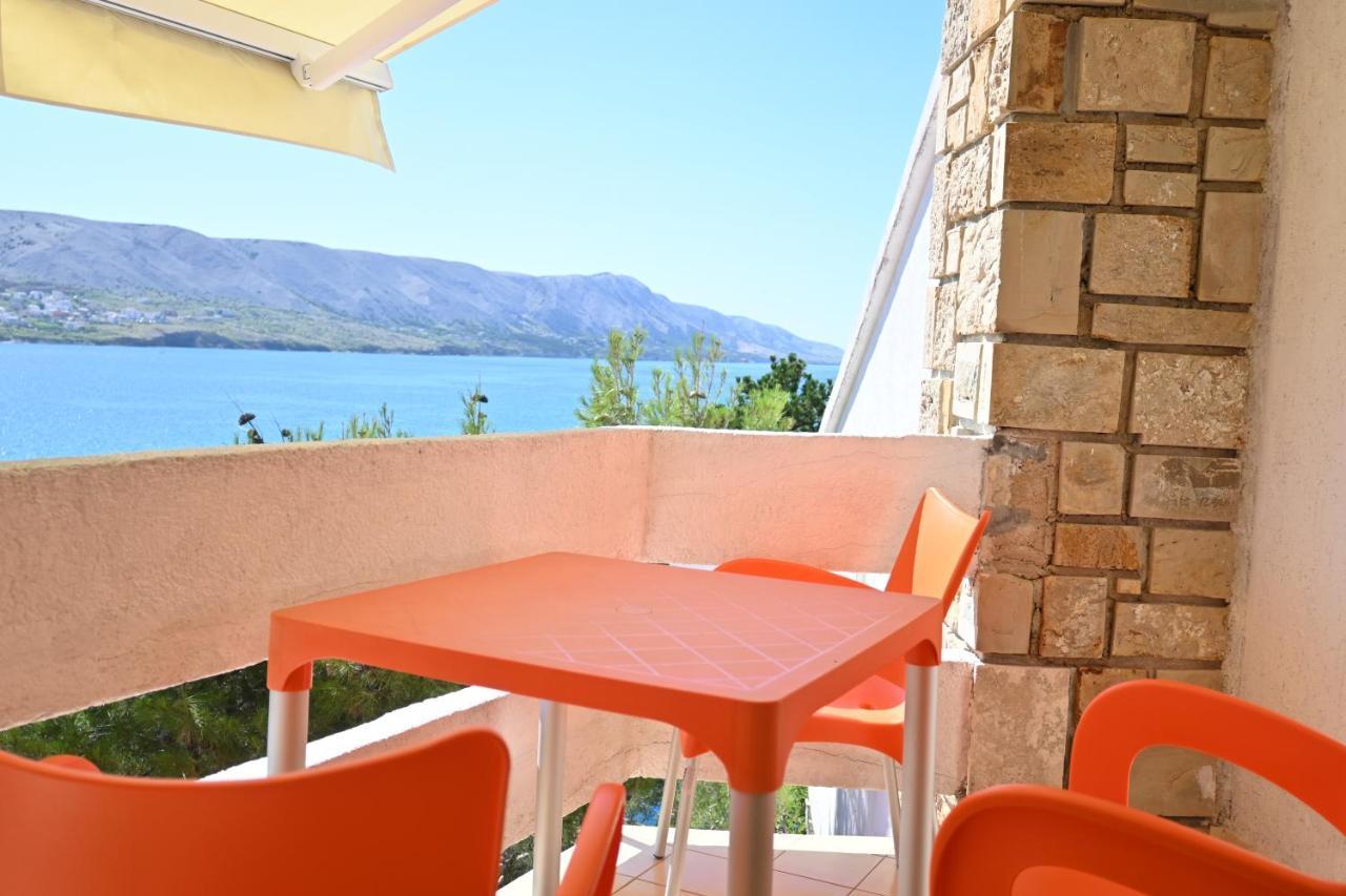 Apartments Tea Pag Паг Екстер'єр фото